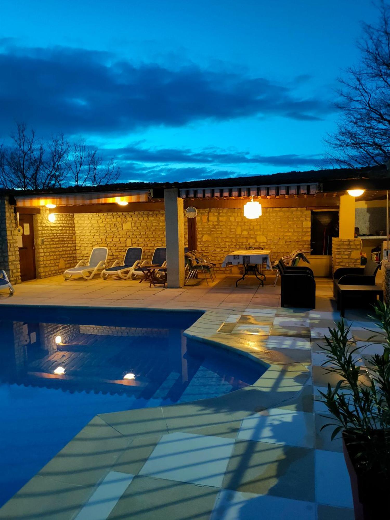Les Vallons Holiday Home Lioux Zewnętrze zdjęcie